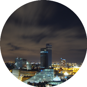 Image of the CIS Tower in Manchester at night